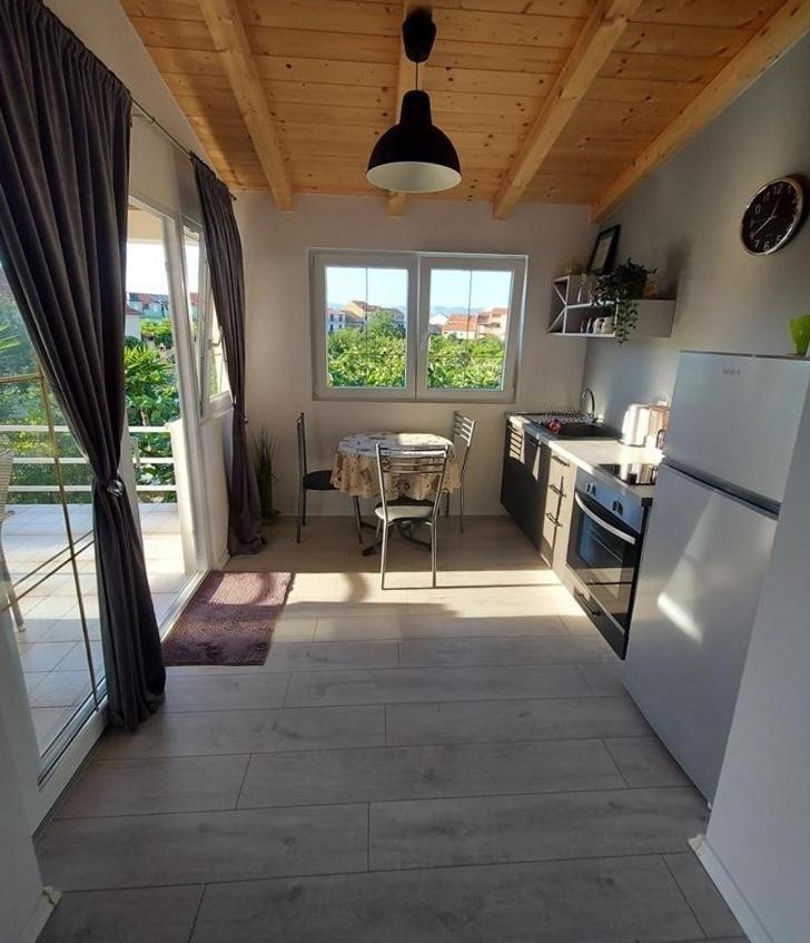 Apartments By The Sea Trpanj, Peljesac - 16004 Room photo